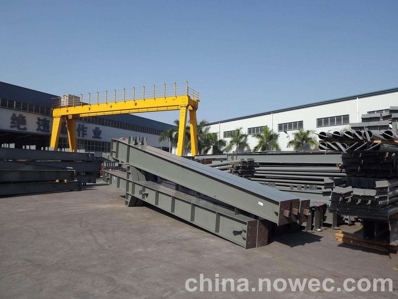 来宾网架工程中的分条（分块）吊装法